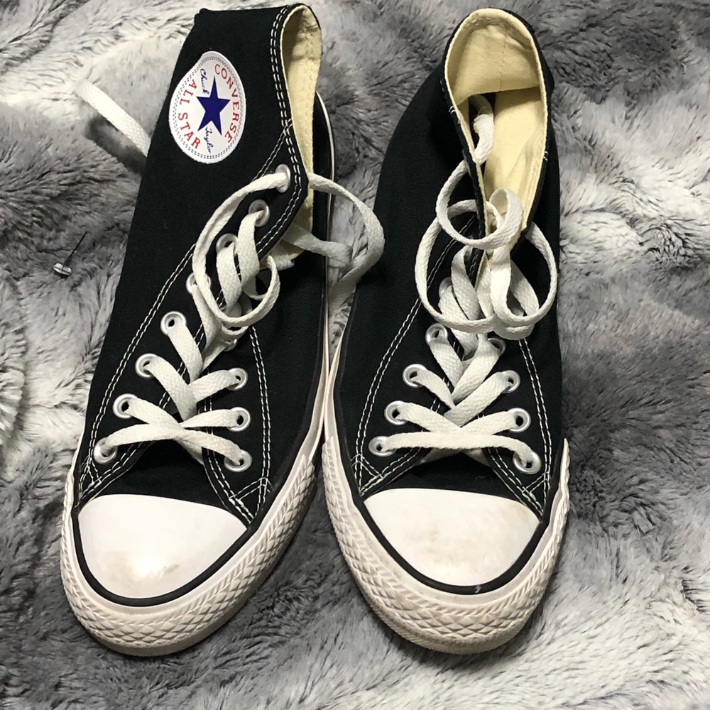 Black Converse high tops